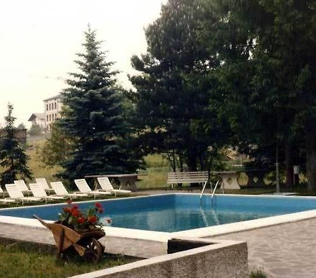 Hotel Due Pini Baselga di Pinè Екстериор снимка