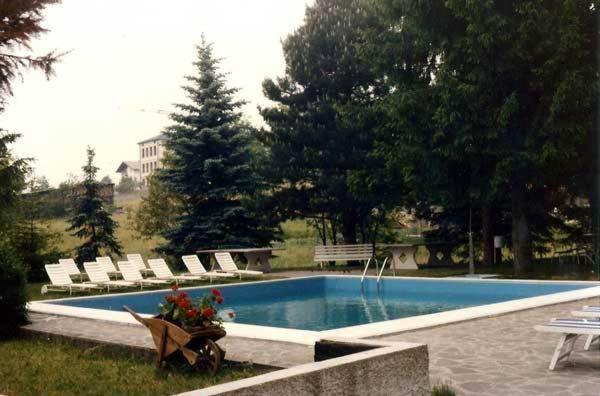 Hotel Due Pini Baselga di Pinè Екстериор снимка